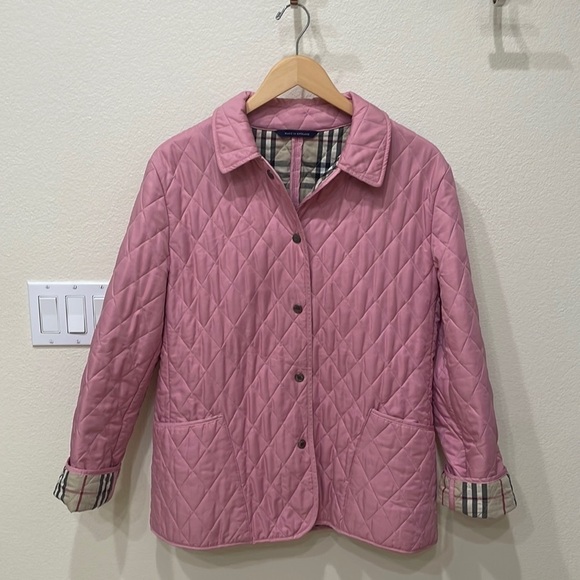 ⭐️Burberry Pink Quilted Jacket—GREAT! Burberry Plaid Inside—Preppy! Excl. Cond! - Picture 1 of 15